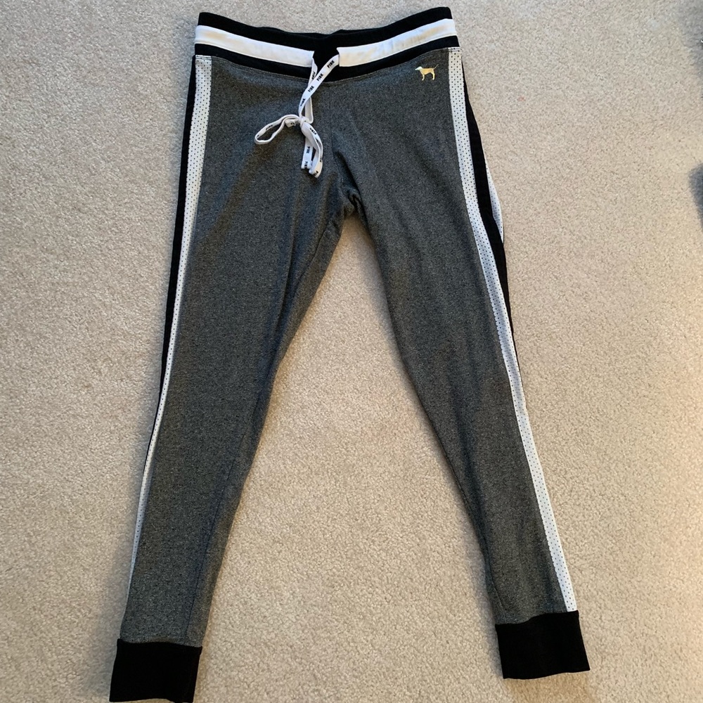 Victoria’s Secret Pink Yoga pants